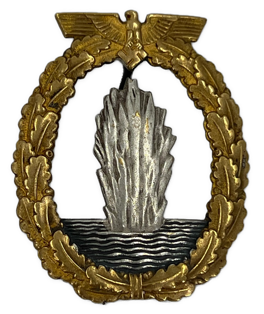 Kriegsmarine minesweeper badge Third Reich