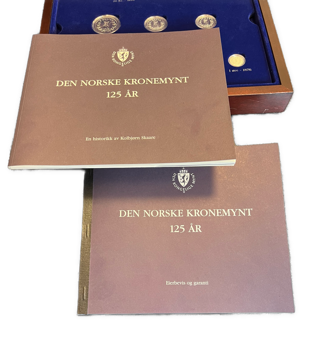 96.3g .925Ag (SPOT) Den Norske Kronemynt 125år sett fra Samlerhuset