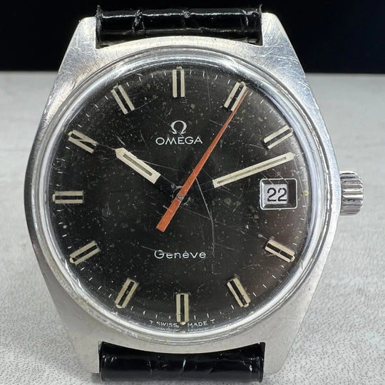 Omega Genève 1968 Ref: 136.041 Black Dial Red Hand