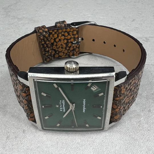 Zenith Automatic Respirator (Green Dial)