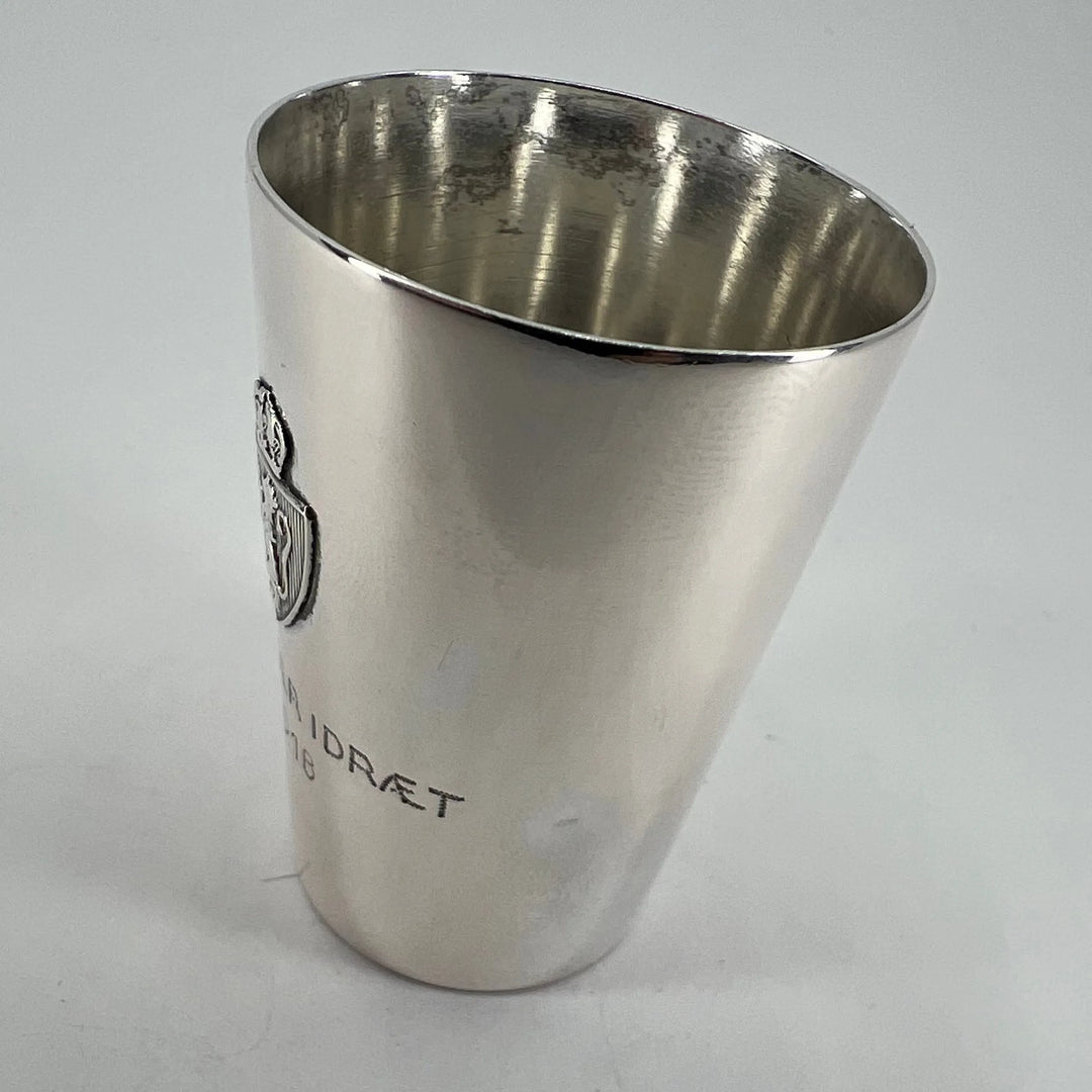 830s minipokal fra 1918 «Militær Idræt»