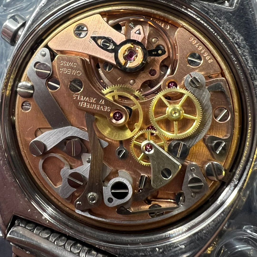 Omega Chronostop 1969 Ref: 145.009/010
