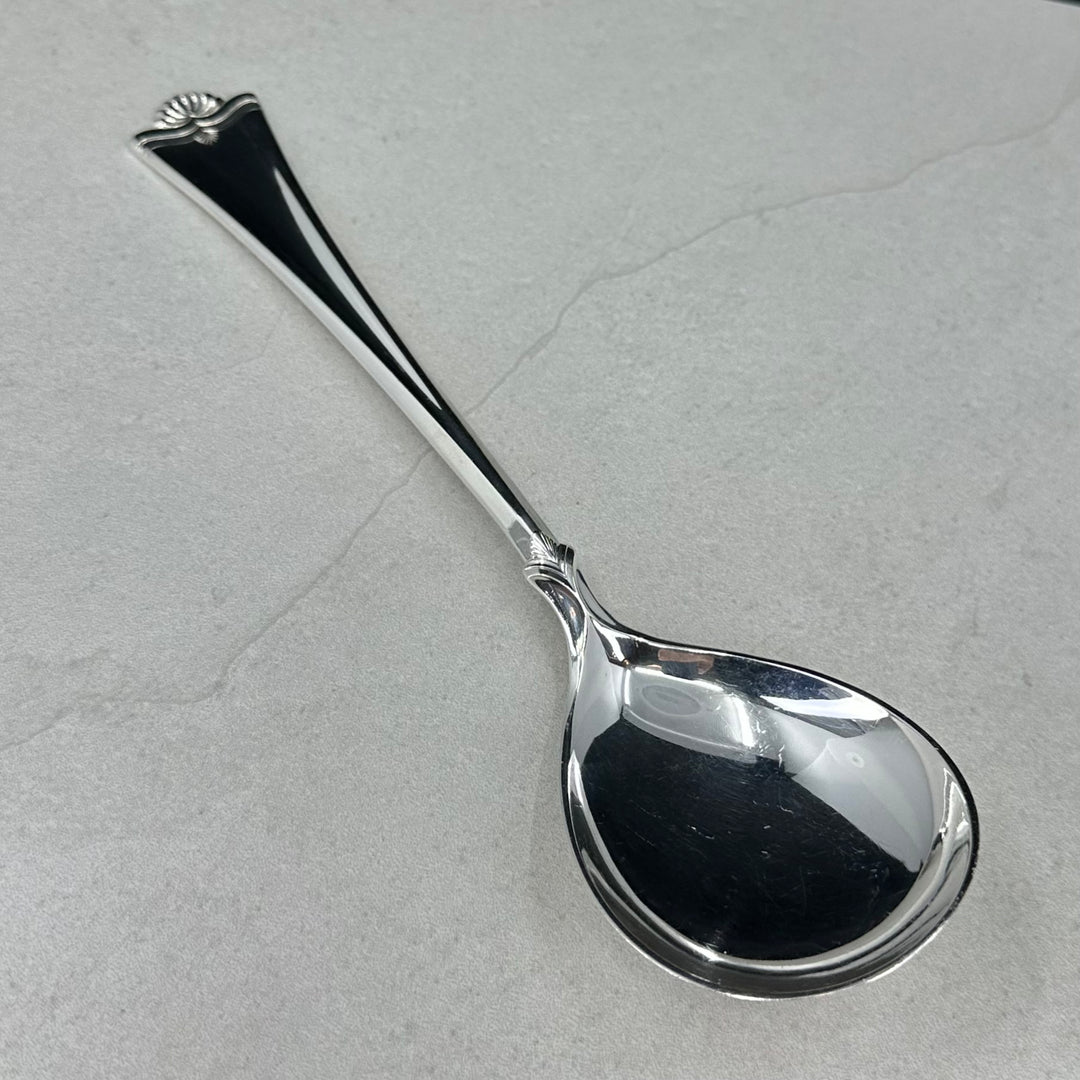 Konval Kremskje 22cm