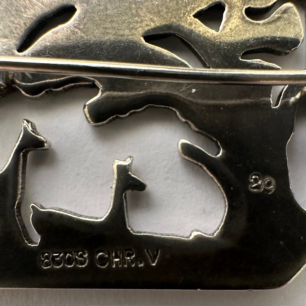 830s brosje 41x31mm Chr. Veilskov Danmark