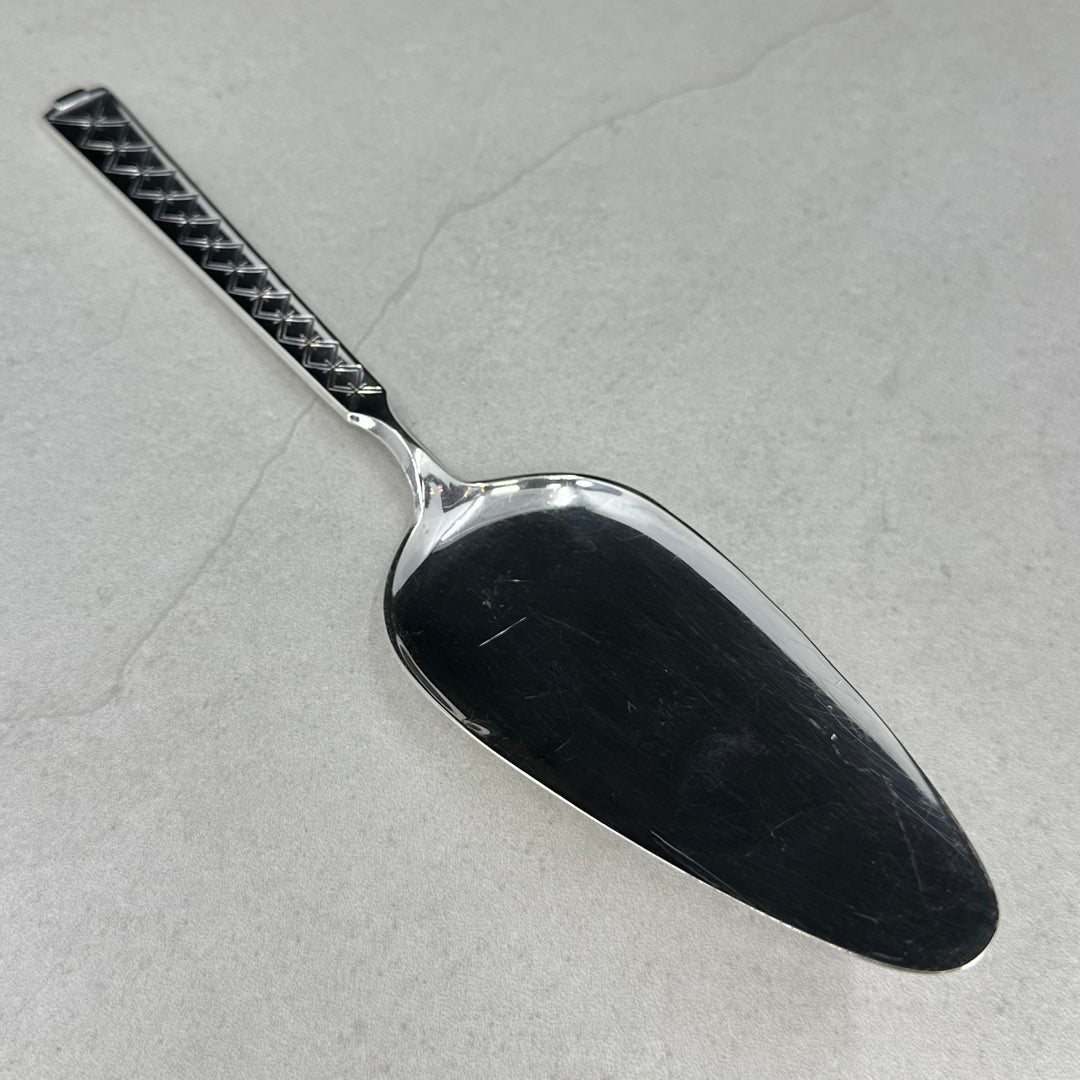 Tone Kakespade 22,2cm