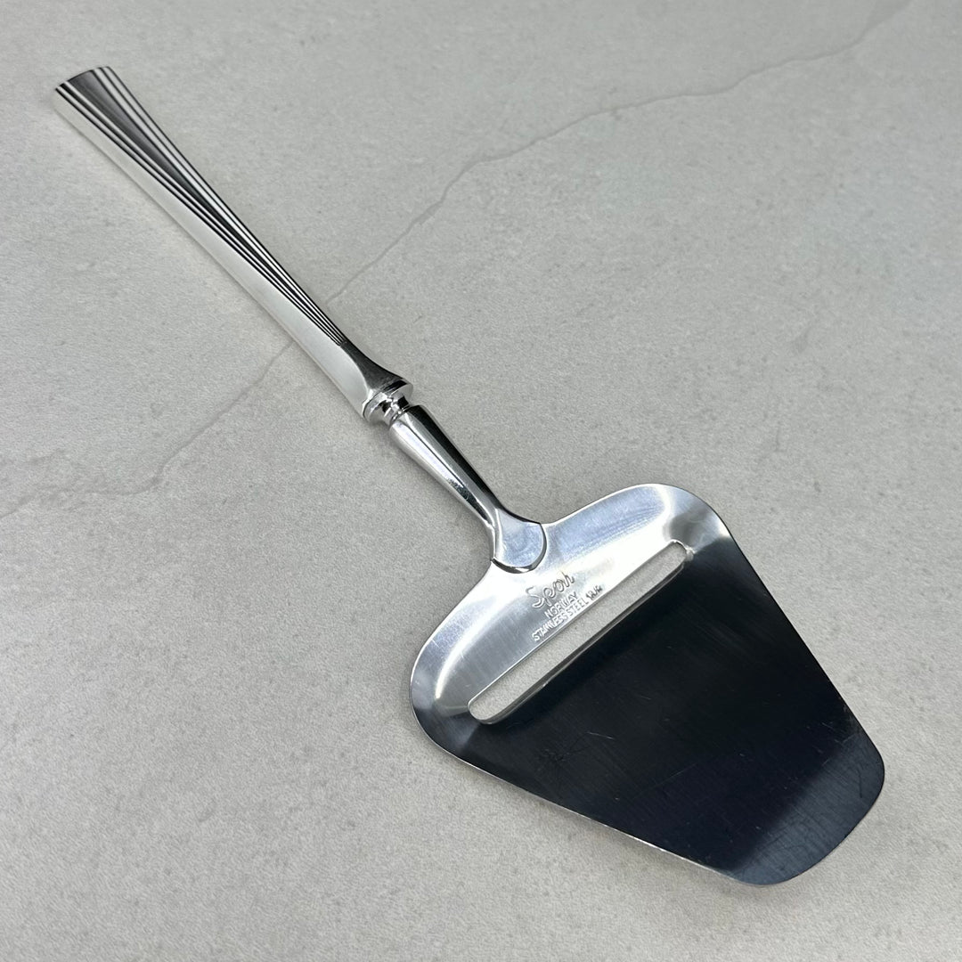 Sonja Ostehøvel 23cm