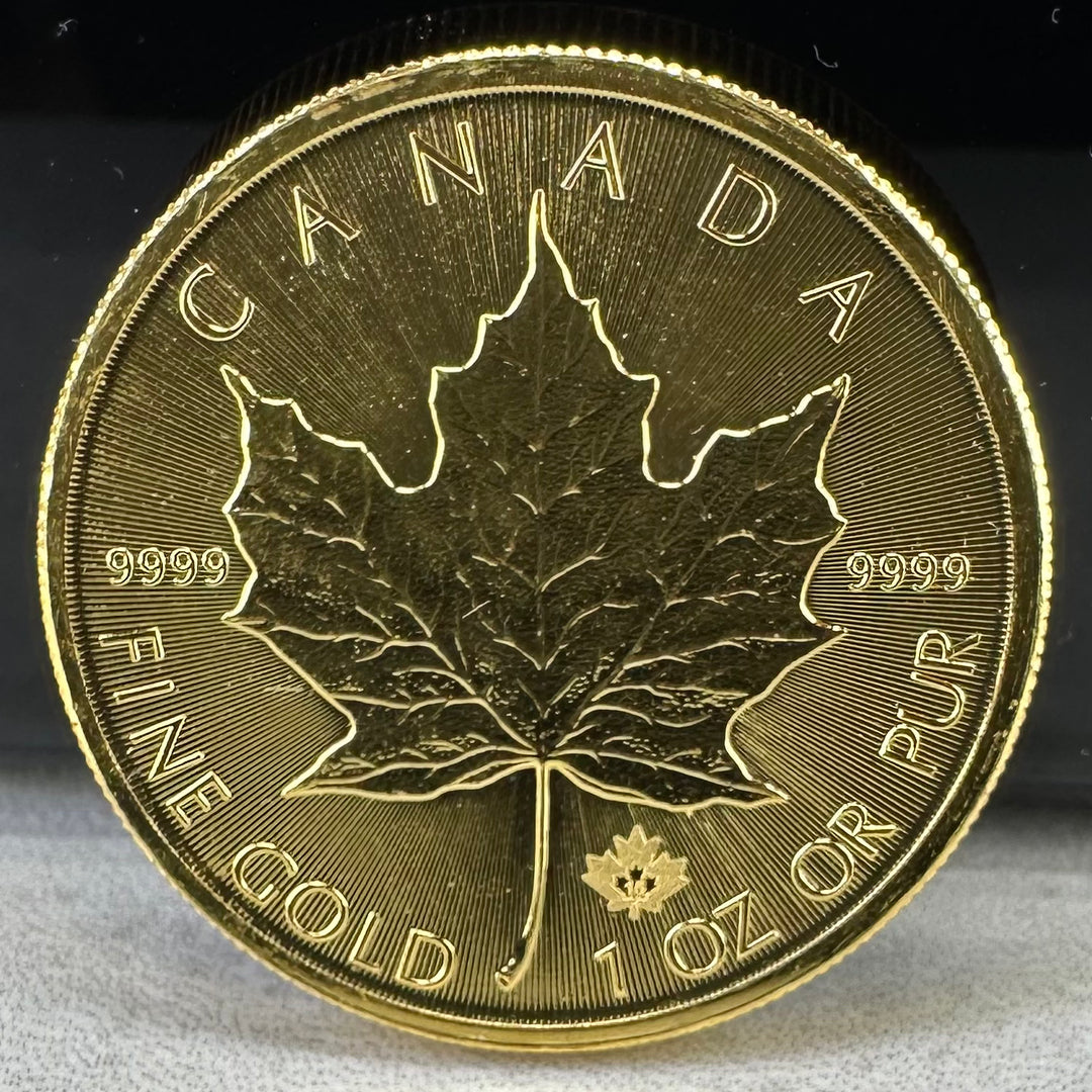 1oz .999Au Canadian Maple Leaf 2015