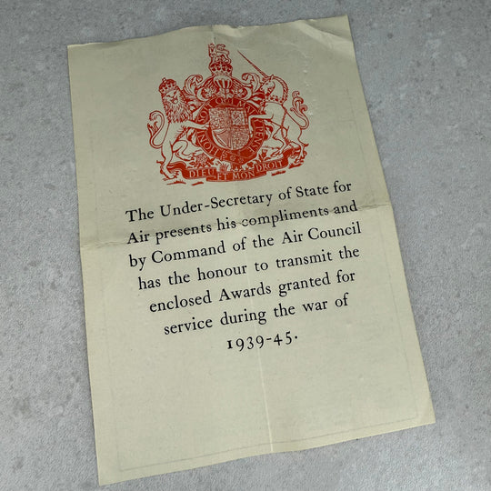 The Defense Medal & The War Medal 1939-45 i Original RAF Utsendelsesboks m/brev