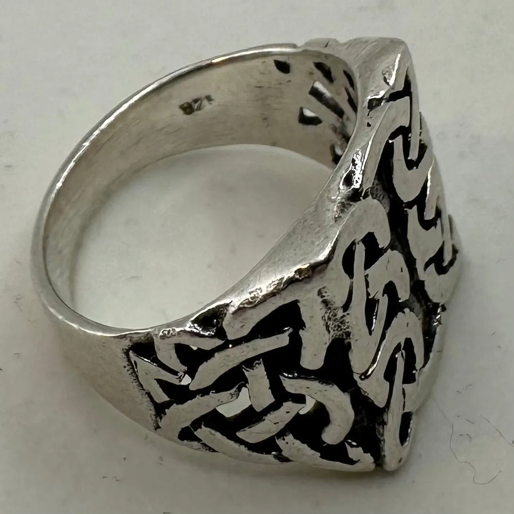925s ring