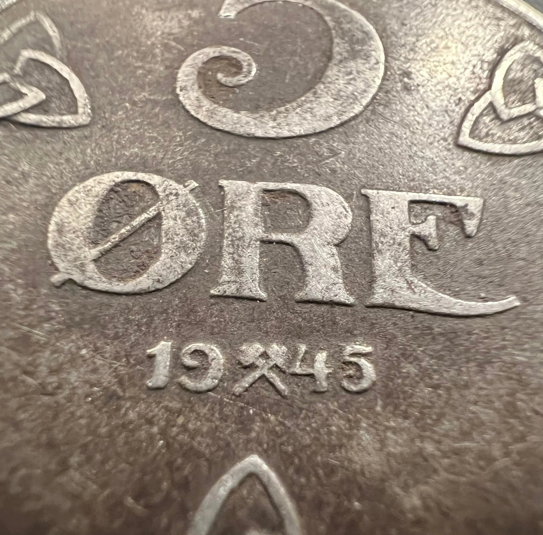 5 øre 1945 kv.1 (litt rust)