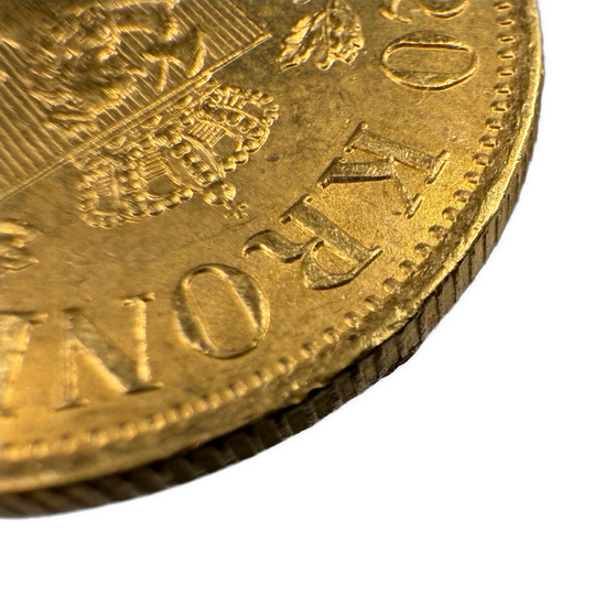 8.96g .900Au (Spot+2%) 20KR 1876 Kv.01 (Liten kantskade)