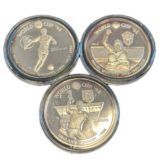 3oz .999Ag (SPOT) 20Crowns Turks and Caicos Islands world cup USA 1994 (Patina)