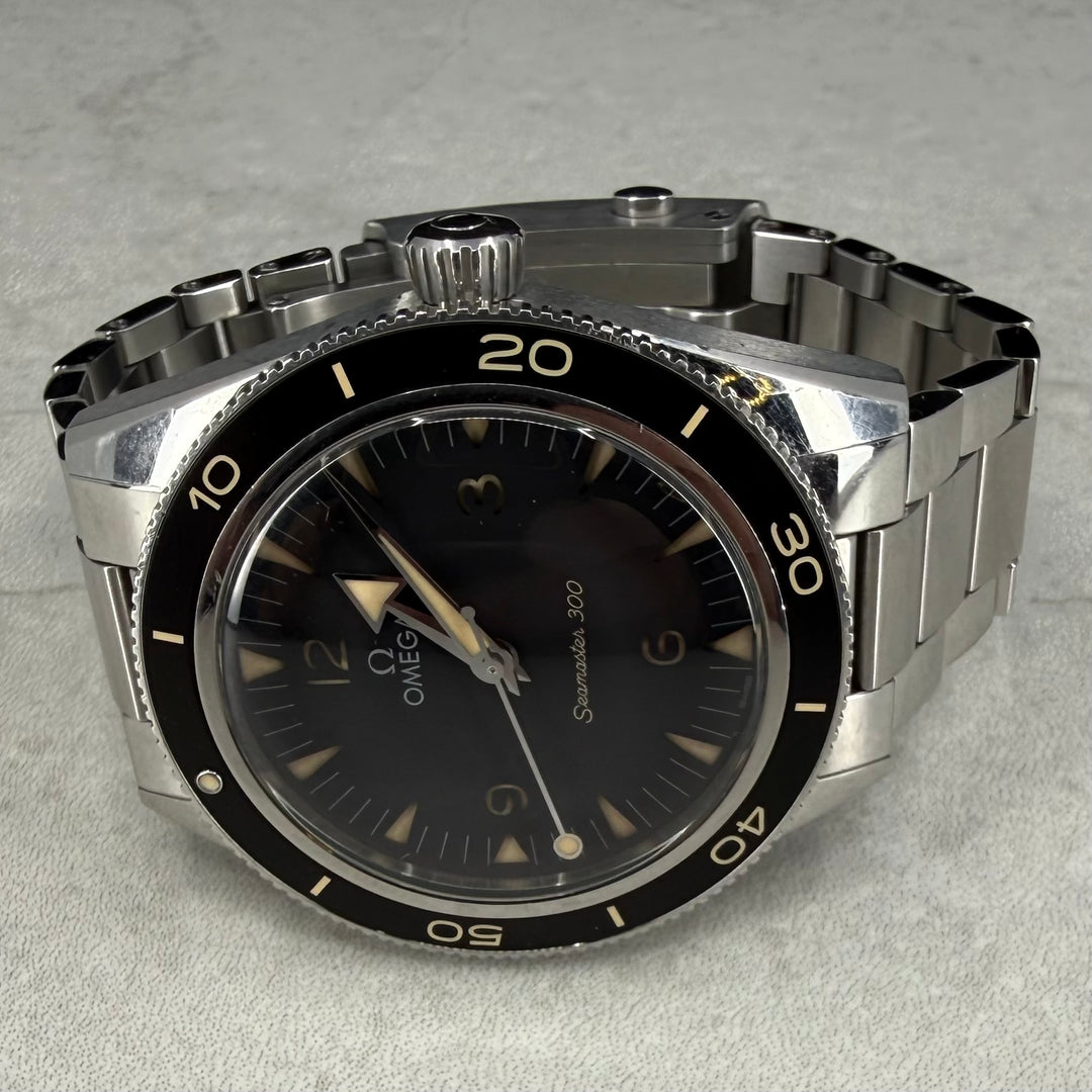 Omega Seamaster 300 Ref. 234.30.41.21