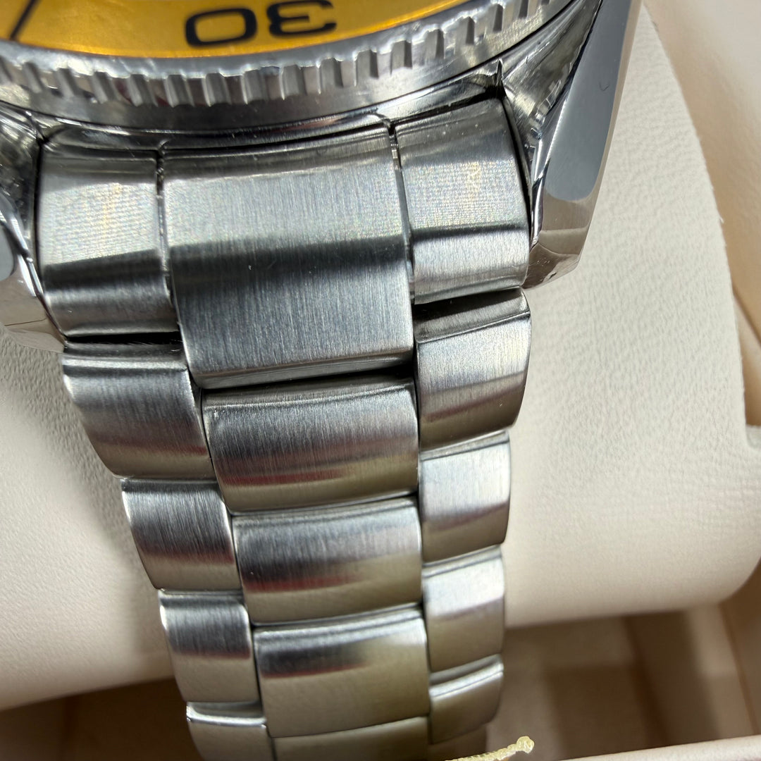 Omega Seamaster Planet Ocean Co-axial Ref: 168.1653