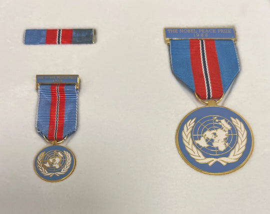 SOLGT! FN’s 1988 Nobels Fredspris medalje sett i original eske