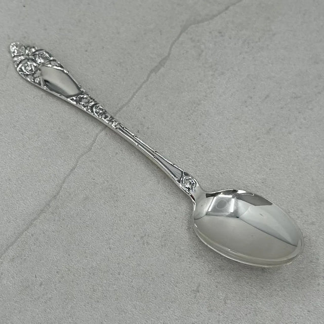 Opphøiet rose kaffeskje 11,5 cm