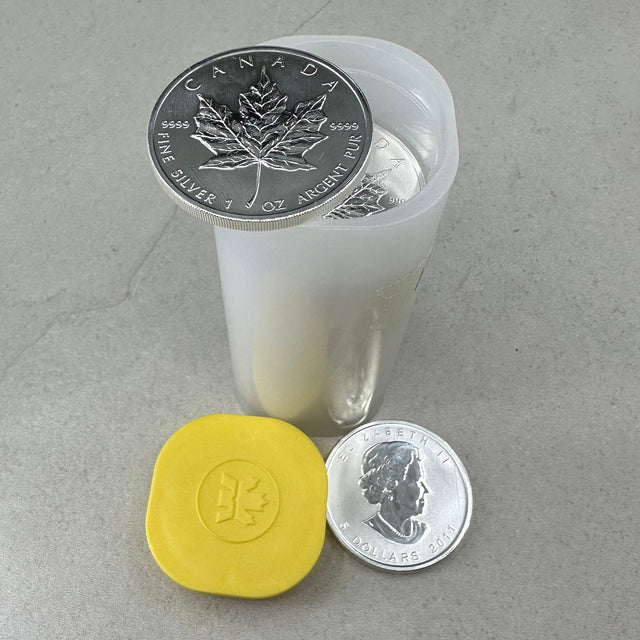 25oz .999Ag Canadian Maple Leaf 2011